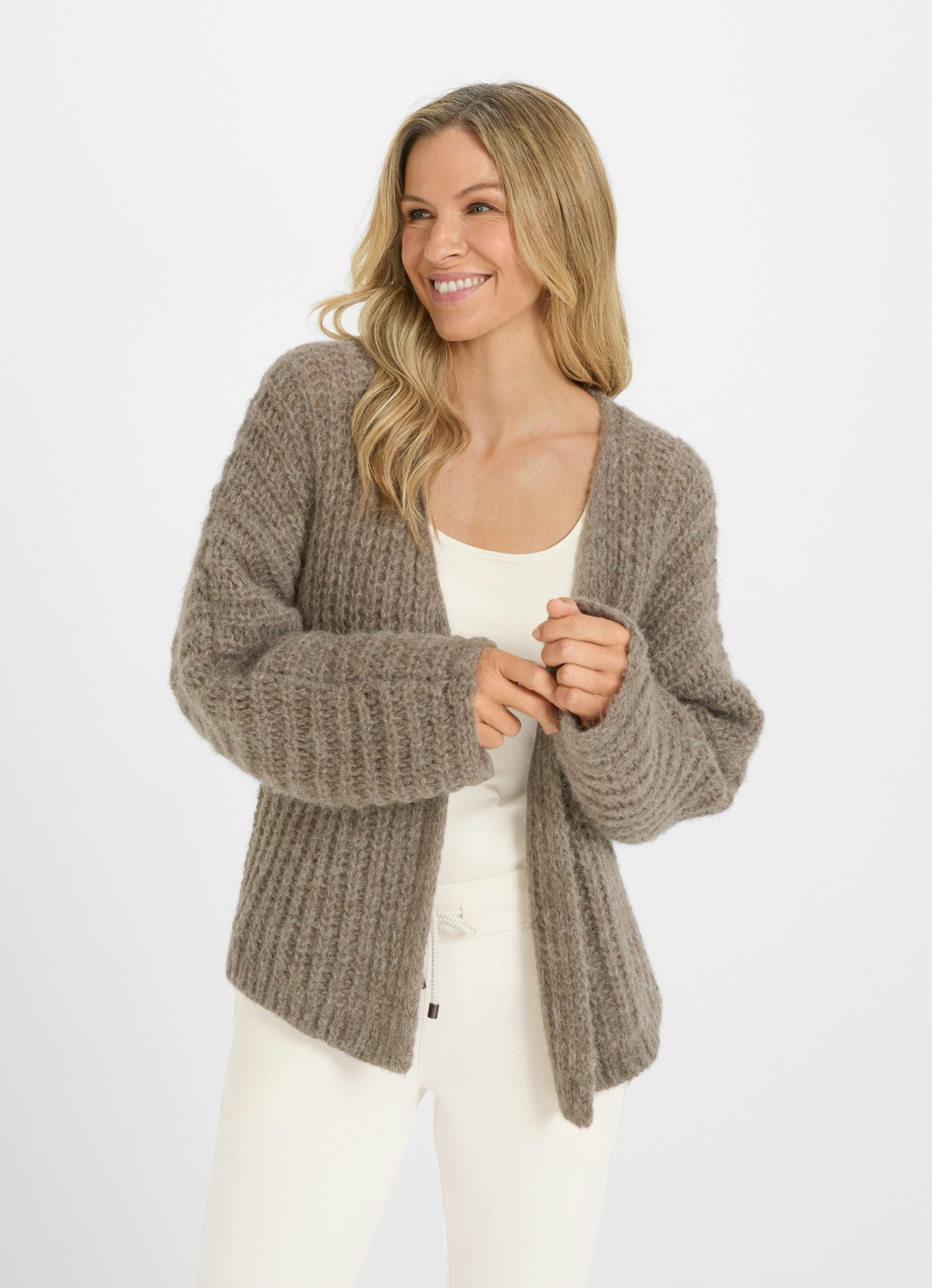 cardigan-strick-947amr-1.jpg