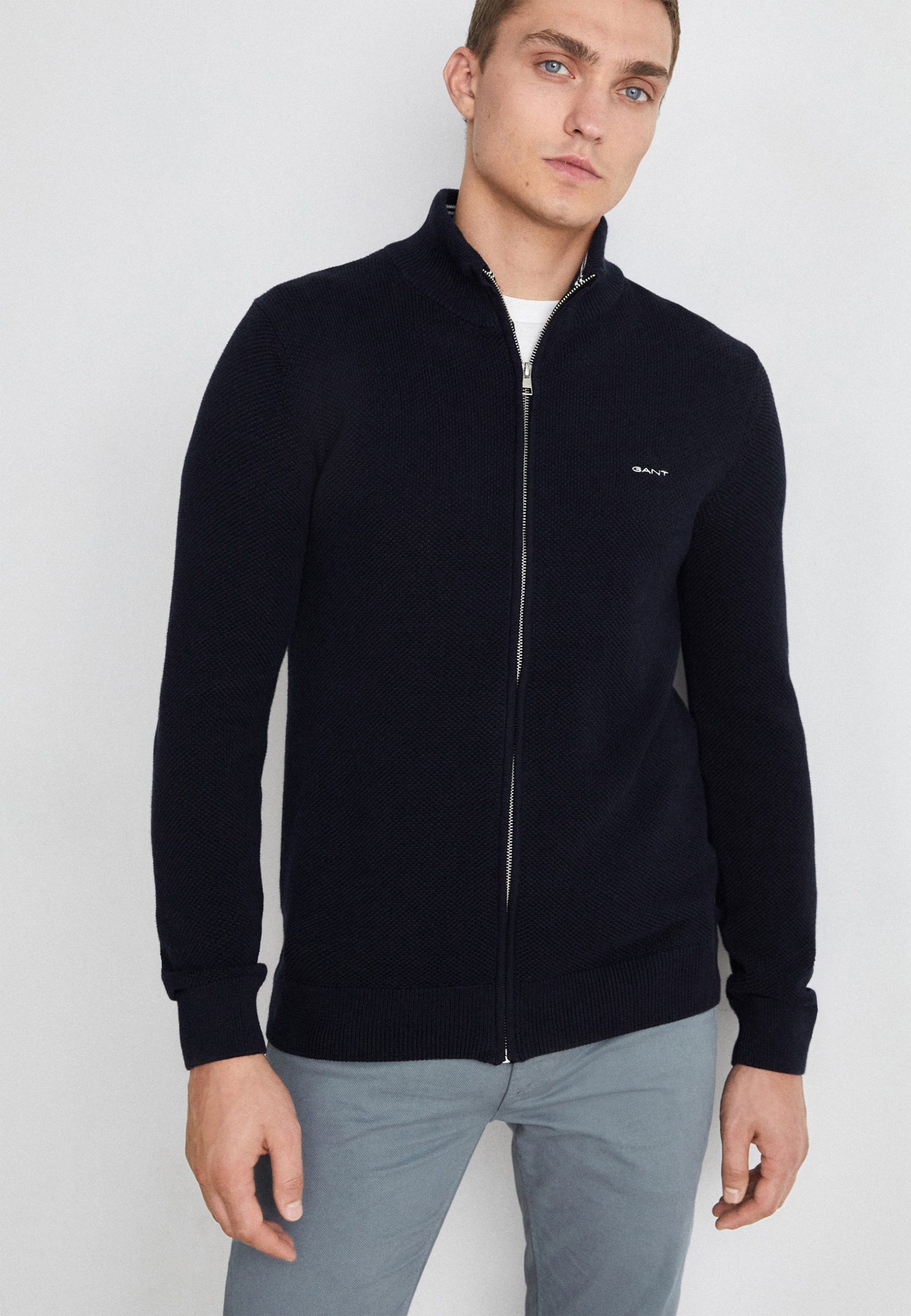 gant-herren-strickjacke-044tfq-1.jpg