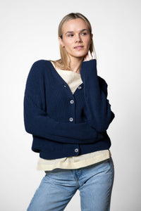 kurz-strickjacke-069uwa-1.jpg